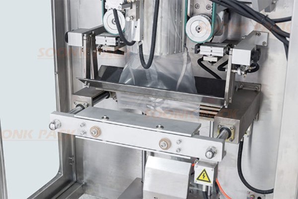 主图8.jpg Flake ice packaging machine