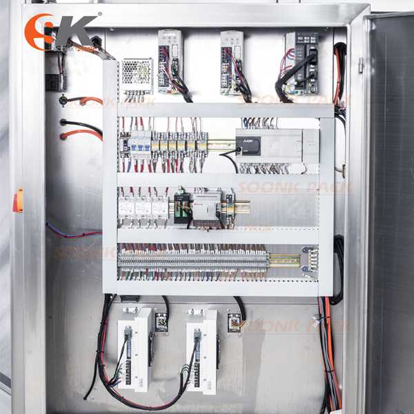主图3.jpg Ice crushing packaging machine
